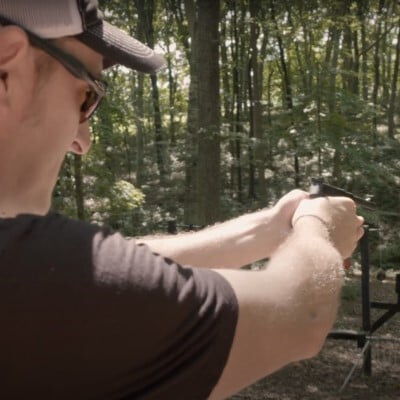 22plinkster aiming a pistol