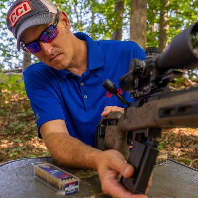 22plinkster loading a magazine into his rifle